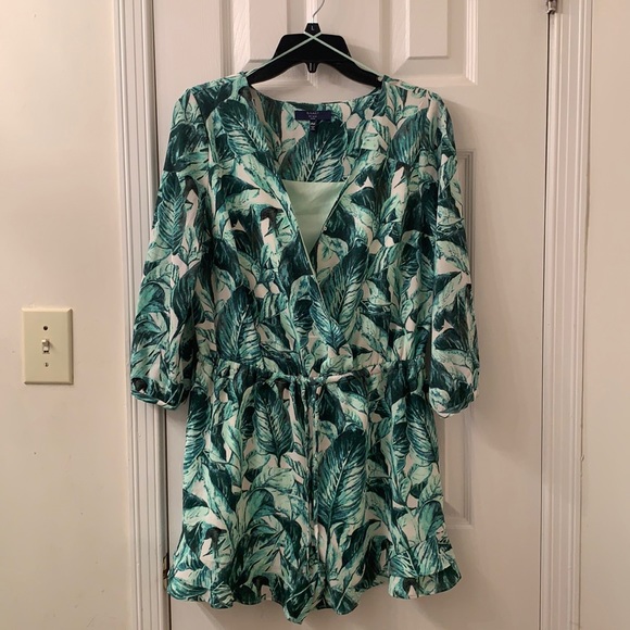 KAARI blue Green and Cream Romper - Picture 1 of 2